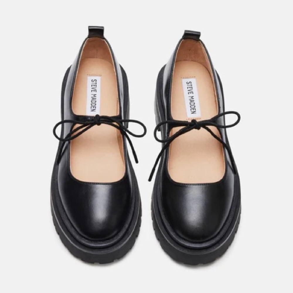 *SOLD* Steve Madden Landon Black Mary Janes